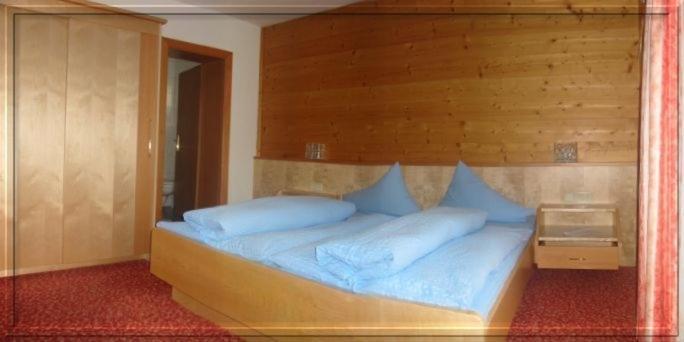 Pension Kristall Neustift im Stubaital Exteriör bild
