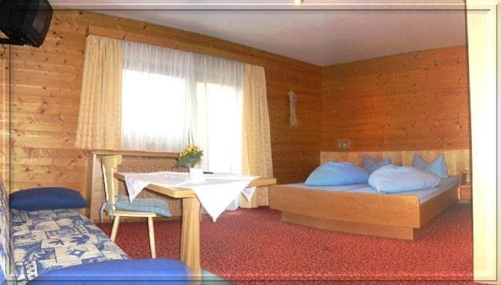 Pension Kristall Neustift im Stubaital Rum bild